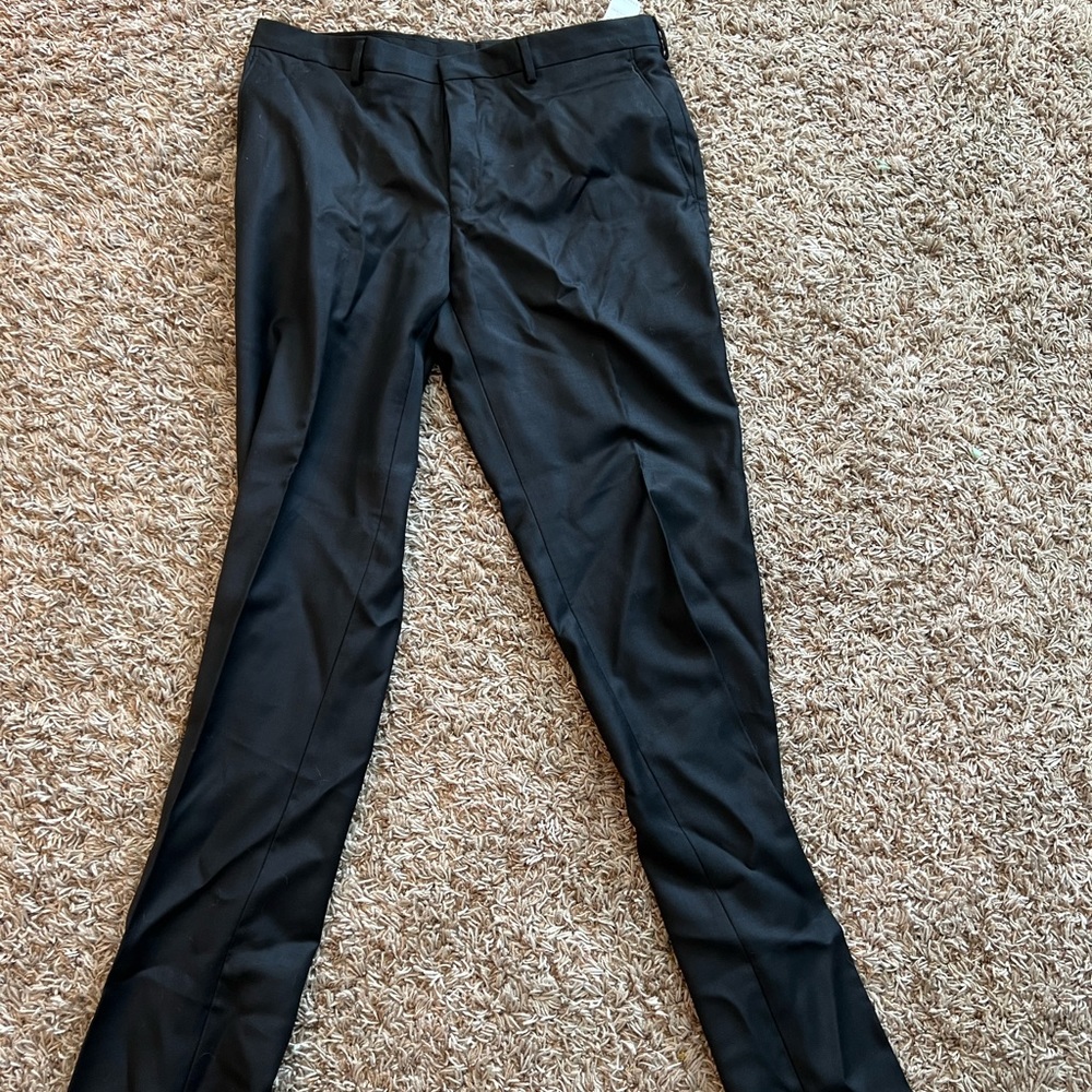 Joseph A. Banks, 34 short, black, 100% wool.